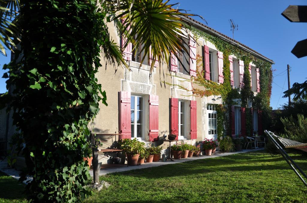 La Maison De Rose Brossac Bagian luar foto